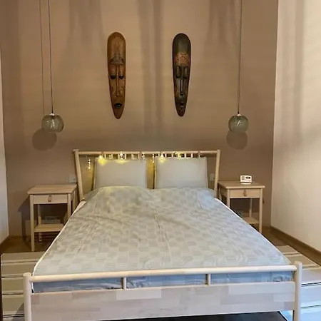Apartament Cu 2 Ultracentral Fantasio Lägenhet